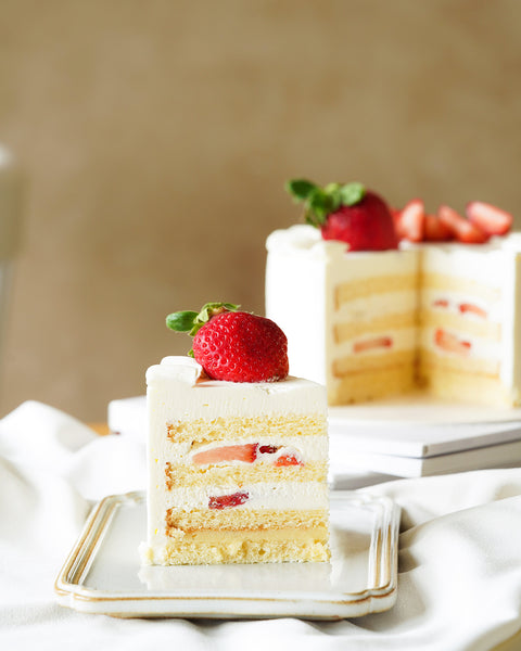 暫停供應 - 冬の果実II.草莓歐牧純生鮮奶油蛋糕(季節限定)Omu cream and Strawberry Light Cake